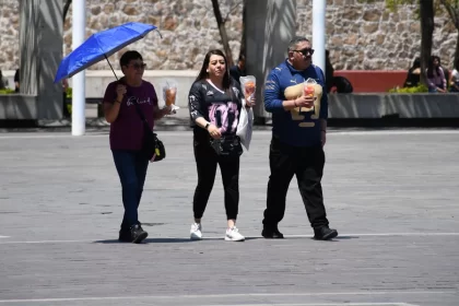 Registran los primeros casos de golpe de calor y deshidratación