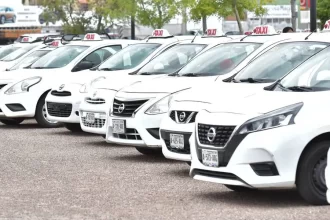 Taxistas felices con aumento en las tarifas
