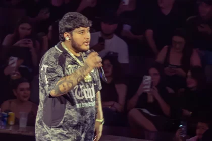 Víctor Mendívil y la nueva ola urbana conquistan el Palenque de la Feria Nacional de San Marcos. Foto: JLMNoticias / Salvador Ramírez.