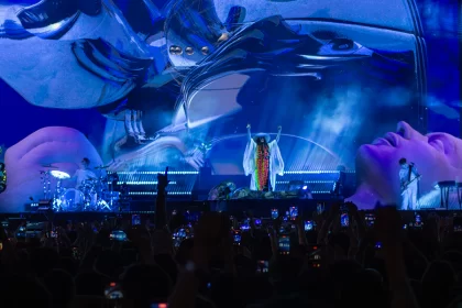 Empire of the Sun convierte el cierre de la FNSM2026 en una experiencia épica, futurista e inolvidable
