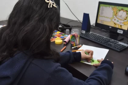 Apoya TJ a papás de niños con problemas de memoria y aprendizaje
