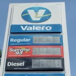Diesel arriba de $27, Premium llega a $30