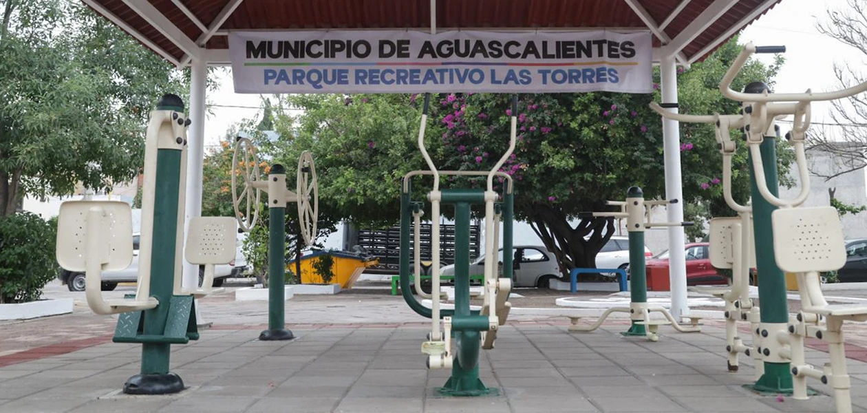 Entrega Leo rehabilitacion del parque recreativo Las Torres