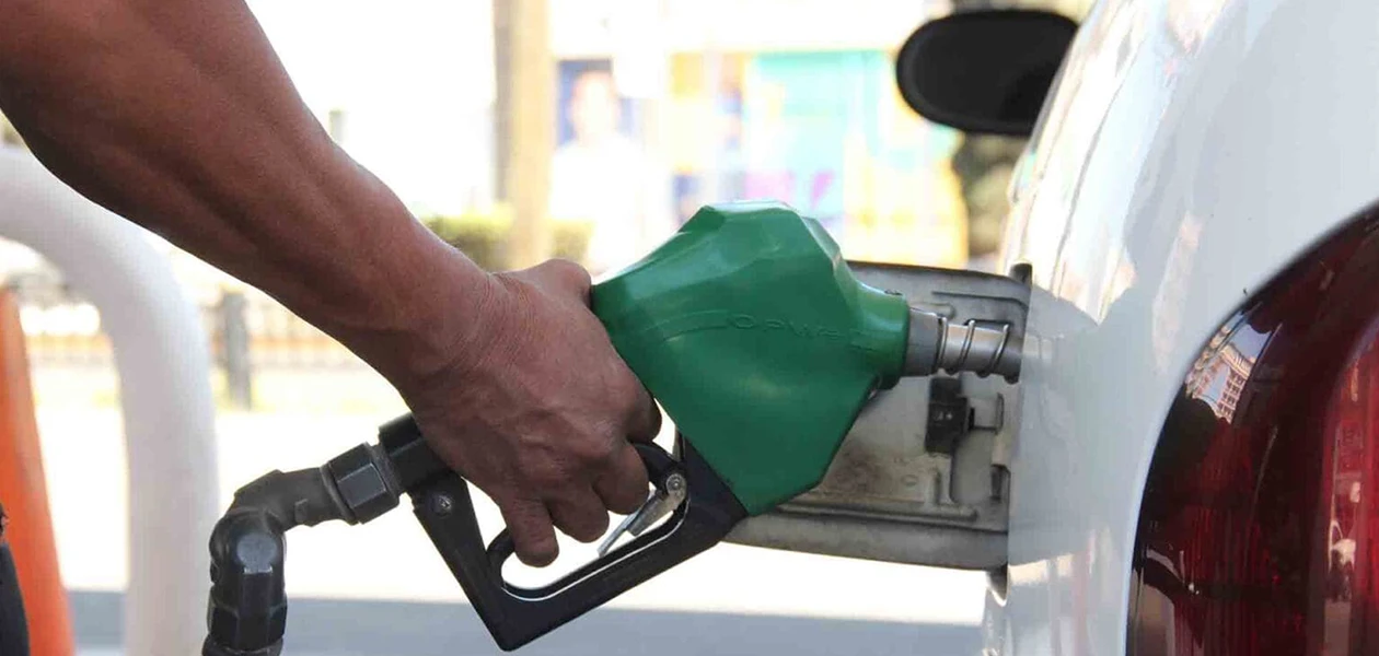 Hay desabasto de gasolina verde