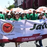 Participan miles en Desfile del Día del trabajo