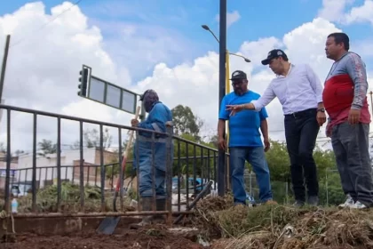 Promueve Leo Montañez saneamiento intensivo de caimanes y alcantarillas en la capital