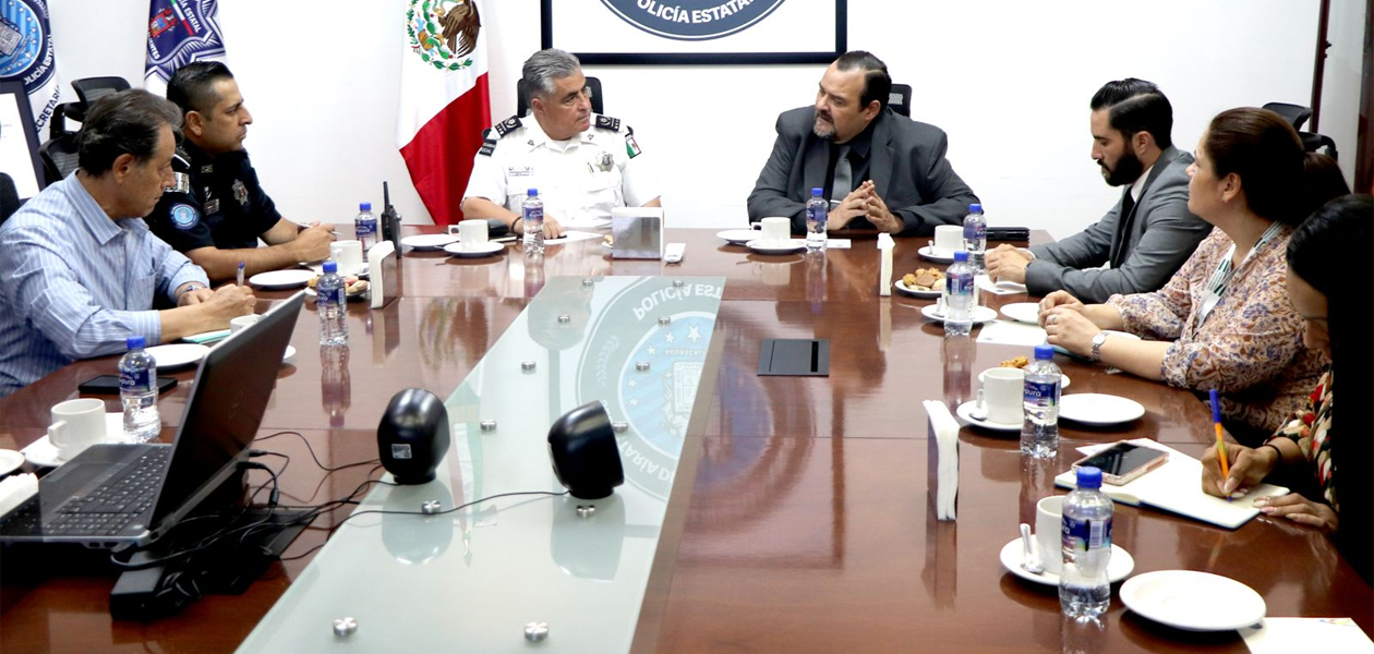 Reunión de encargados de Seguridad Estatal y Municipal con el titular de Derechos Humanos
