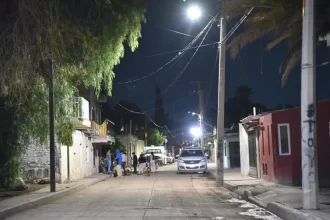 Gobierno de Jesús María moderniza alumbrado