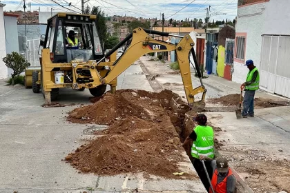 Impulsa Leo rehabilitación del sistema hidráulico en el fraccionamiento Periodistas