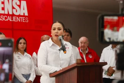 Lucía de León exhorta a los paterfamilias a denunciar discriminación hacia sus hijos