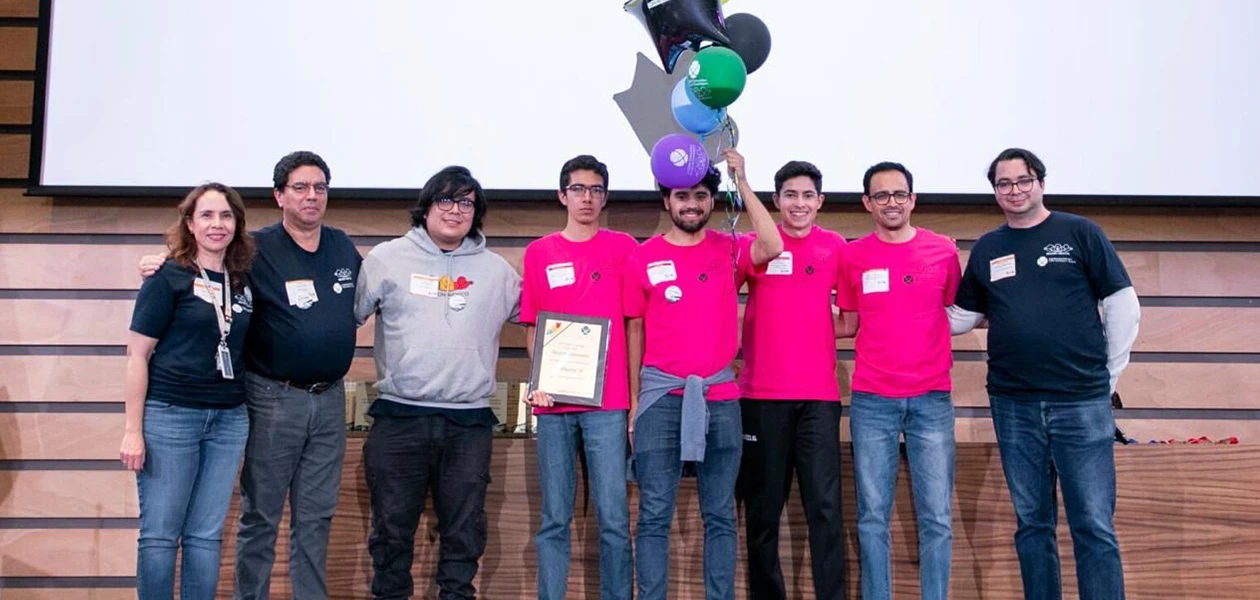 Alumnos de la UP competirán en Dubái