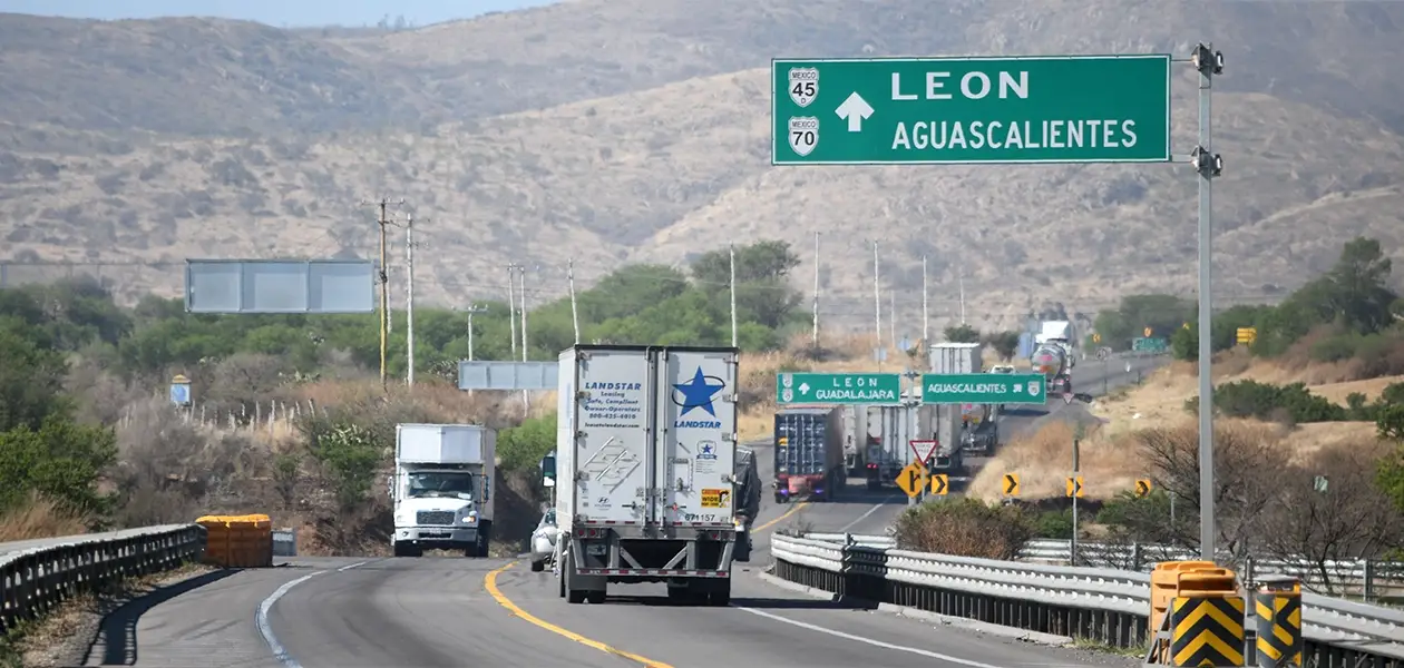 Aranceles impactan a transportistas