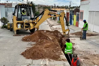 Arranca Leo obras de pavimentación