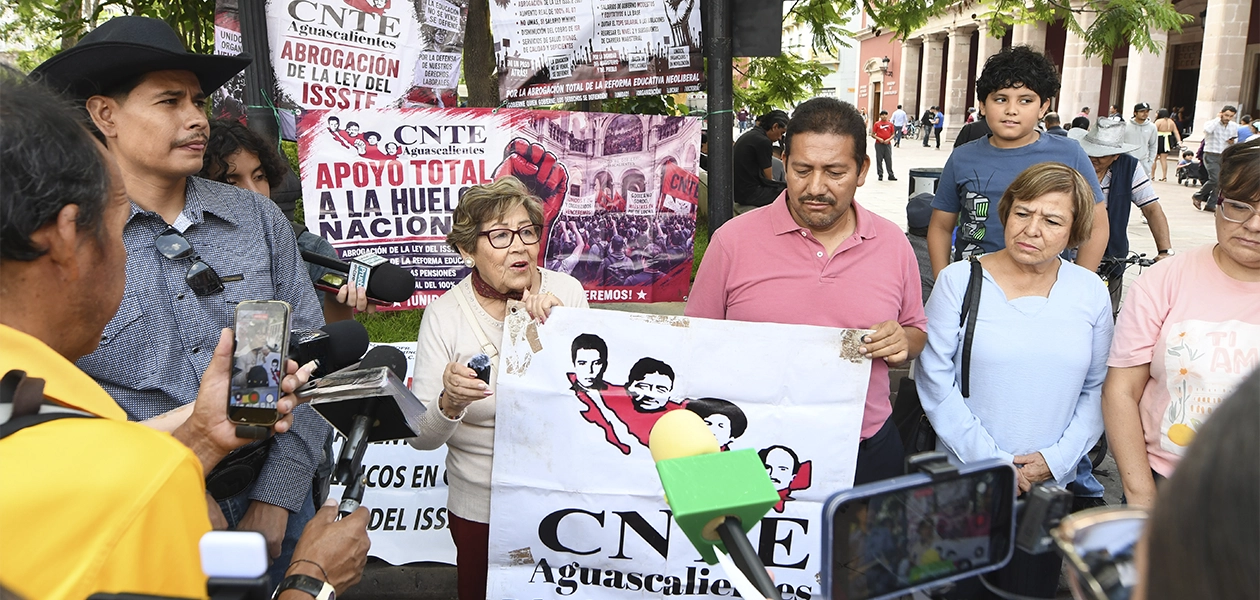 CNTE descalifica trabajo del SNTE
