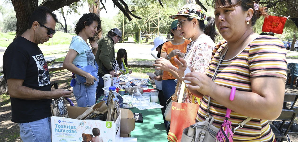 Colectivos celebran festival en La Pona con motivo del Día del Árbol