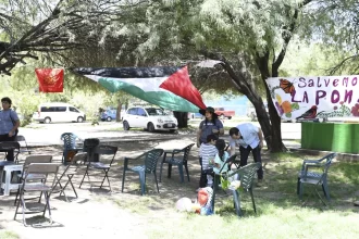 Colectivos celebran festival en La Pona con motivo del Día del Árbol