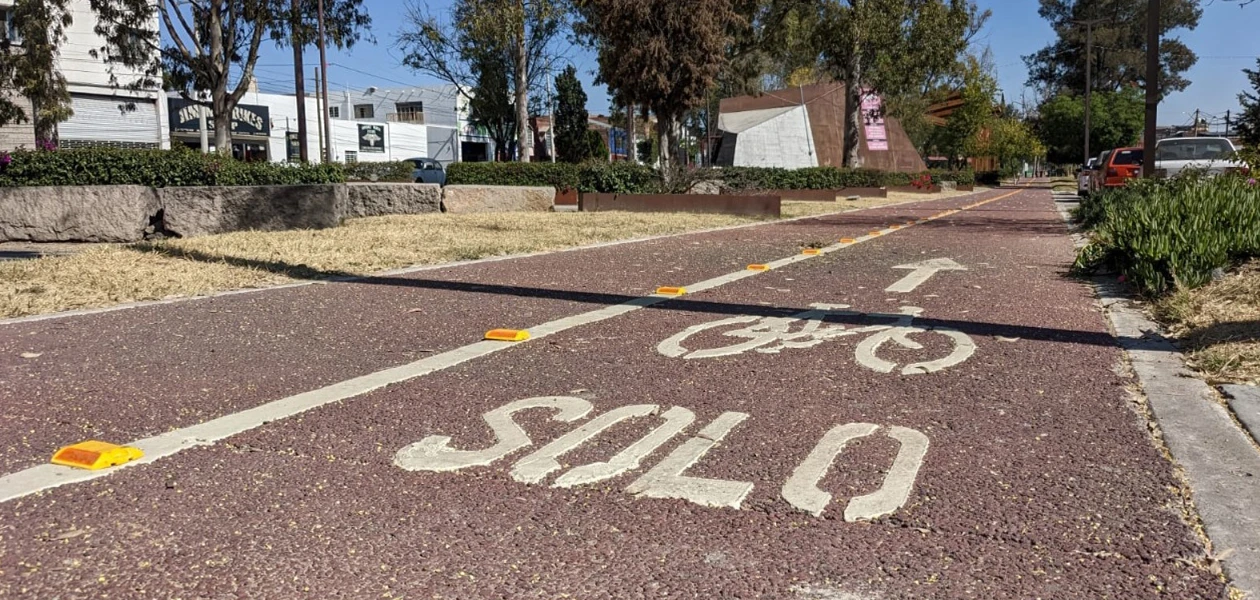 Desinstalan rampas que invadían en la capital