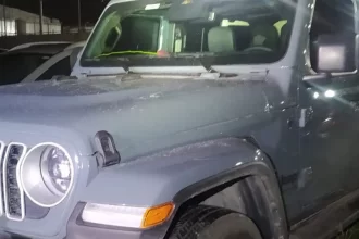 Detienen a 2 sujetos en calles del Fracc. Villas de San Nicolás