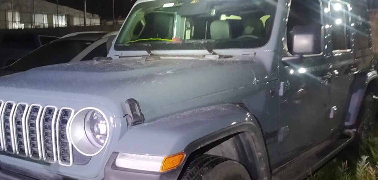 Detienen a 2 sujetos en calles del Fracc. Villas de San Nicolás