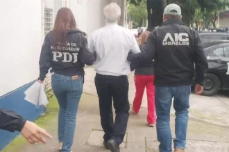 Detienen a ex-director de Pemex