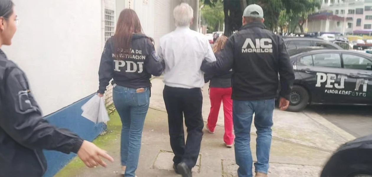 Detienen a ex-director de Pemex