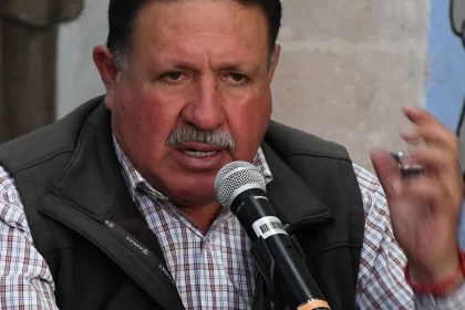 Edil de Asientos se dice 'respetuoso' de la decisión del Congreso sobre Municipio 12
