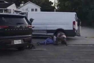 El ICE mata a migrante mexicano