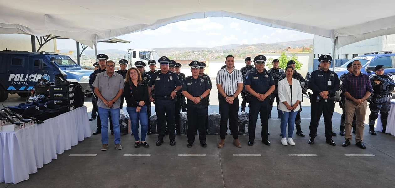Entrega SSPE patrullas a nueve municipios