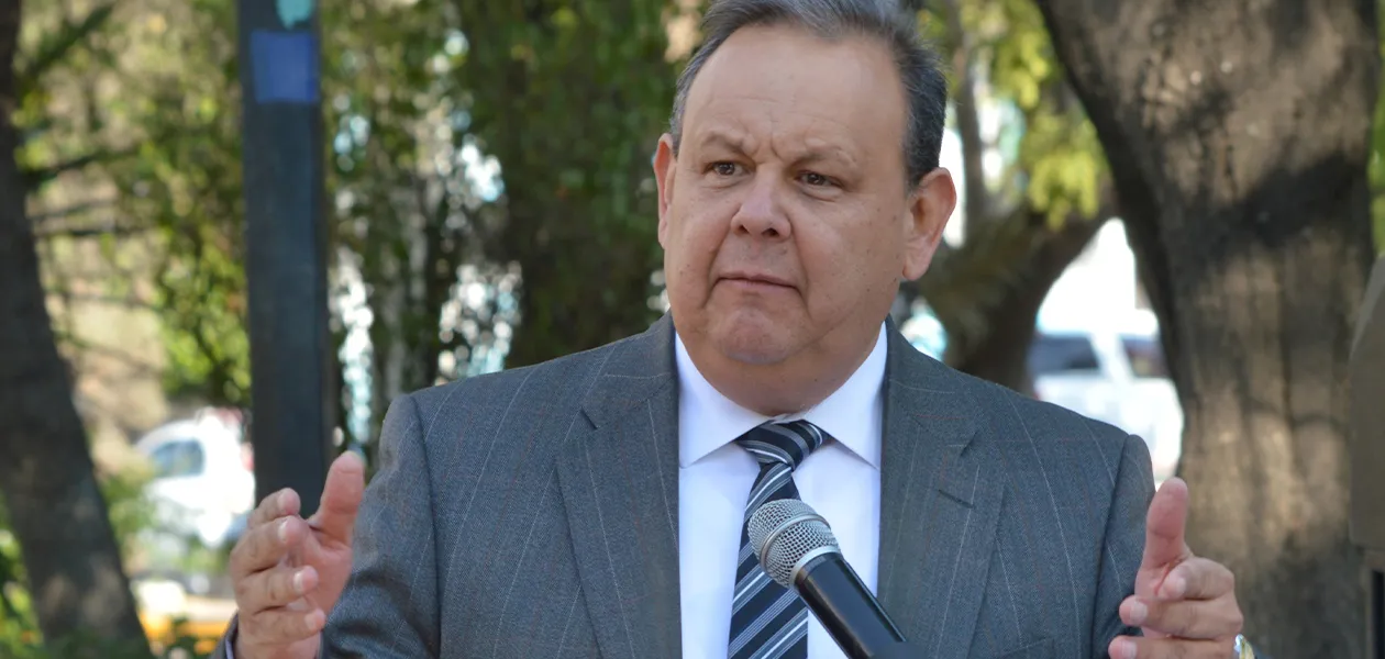 Es más caro producir que importar leche en México: analista financiero