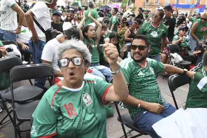 Euforia total por la victoria de la Selección Mexicana