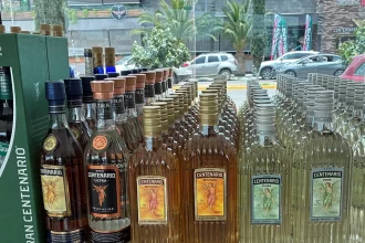 Falsifican y adulteran tequila de alta demanda