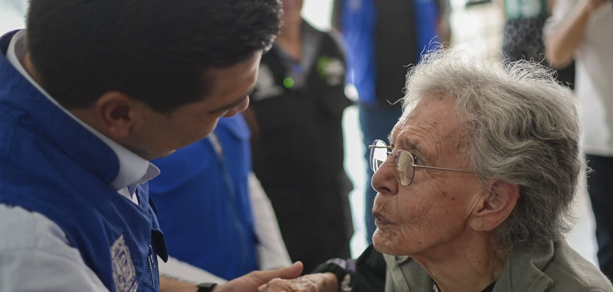 Impulsa Leo jornada de salud auditiva