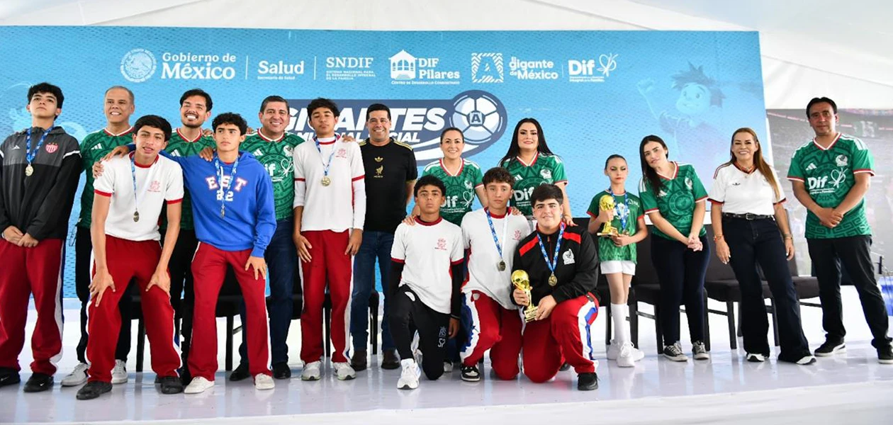 Inaugura Tere el Torneo Gigantes del Mundial Social