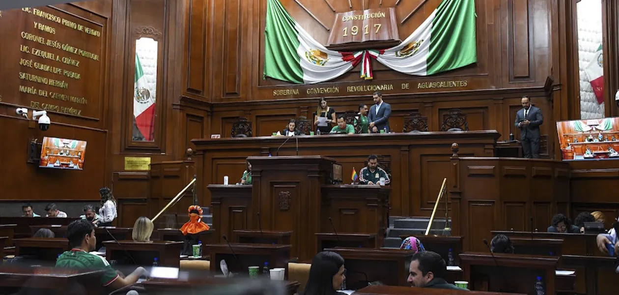 Iniciativas LGBT en Aguascalientes siguen frenadas en el Congreso