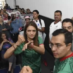 Irrumpe CNTE en el Congreso