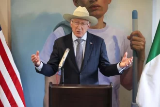 Ken asegura que intentó hablar con AMLO tras detención de El Mayo