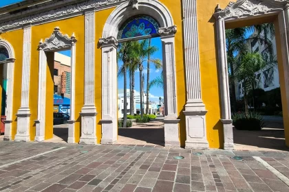 PLAZA FUNDADORES: La historia del hotel, el cine y la tragedia que marco a Aguascalientes