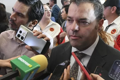 Las PYMES locales podrán crecer como proveedores automotrices: Tere Jiménez