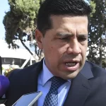 Leo Montañez responde a ataques: "No me distrae la guerra sucia"