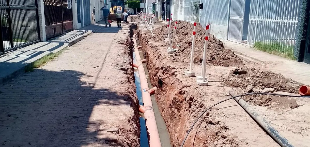 MIAA refuerza red sanitaria en El Plateado y Lomas del Campestre II