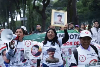 Madres buscadoras denuncian agresión de policías en CDMX