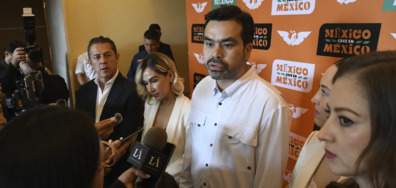 Máynez denuncia campañas anticipadas y critica gestión de Morena