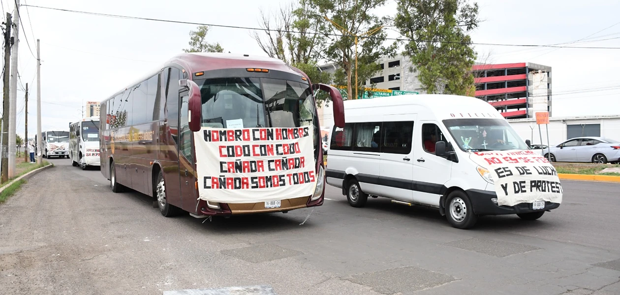 Normalistas toman las calles