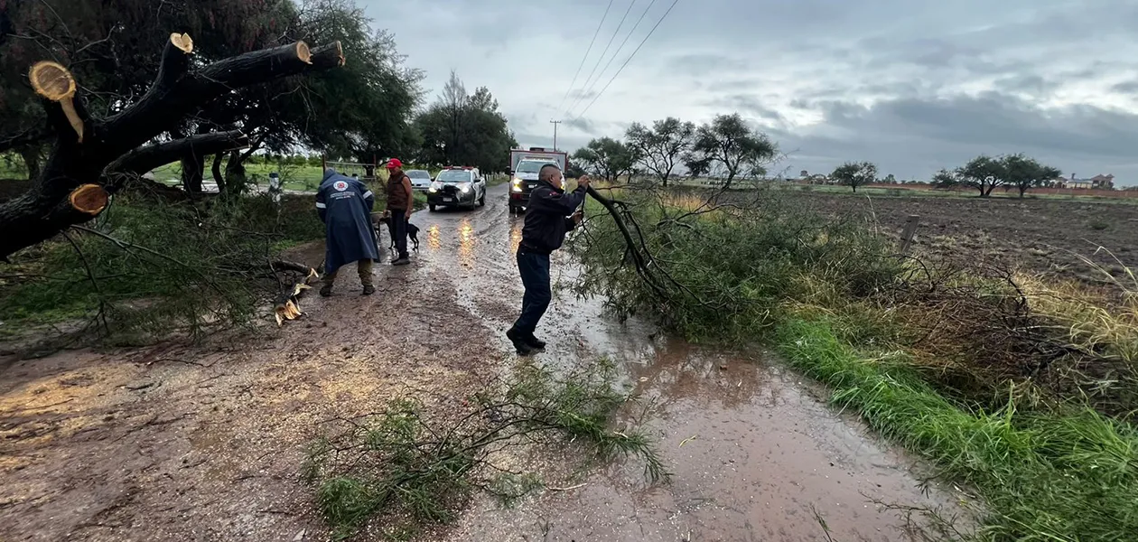 Otra tormenta vuelve a azotar a la capital