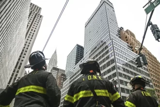 Pánico por riesgo de colapso de edificio en Nueva York