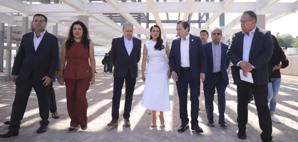 Participa Tere en Reunión Nacional de Semiconductores