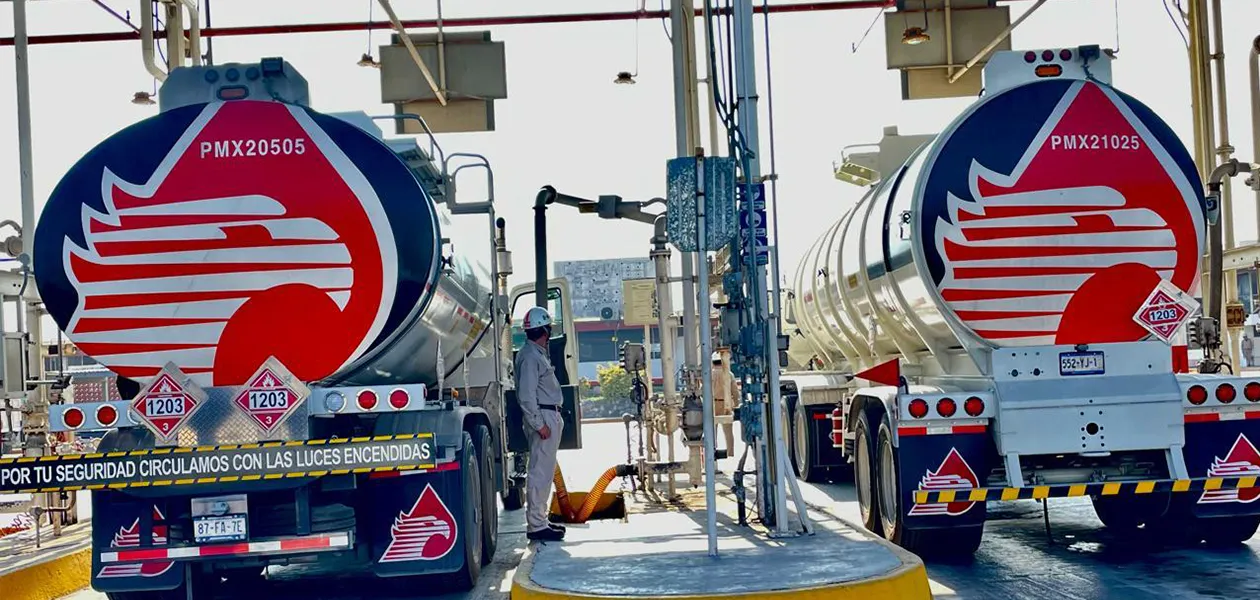 Pemex atribuye falta de combustible a sobredemanda en Aguascalientes