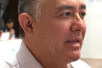 Quieren prohibir ventas de maches y cuchillos a menores