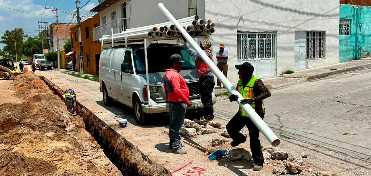 Renueva Leo conductos de agua potable