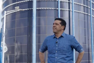 Renueva Leo red de agua potable en beneficio de habitantes del fraccionamiento Guadalupe Peralta